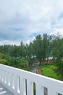 Aromdee @ Naithon Beach