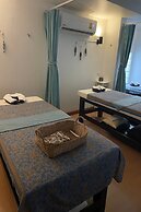 Aromdee @ Naithon Beach