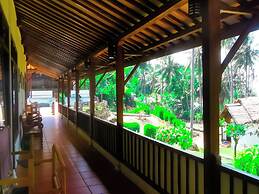 Ary's Lagoon by Cocotel