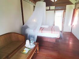 Ary's Lagoon by Cocotel