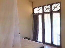 Ary's Lagoon by Cocotel