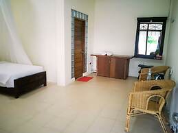 Ary's Lagoon by Cocotel