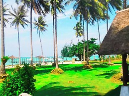 Ary's Lagoon by Cocotel