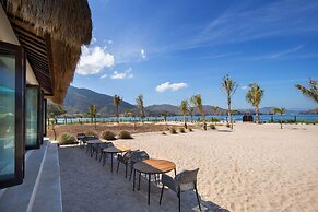 Mocean Dive Resort