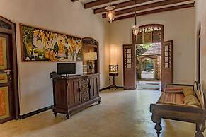 Amor Beach Unawatuna