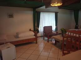 Dik Dik Hotel