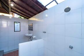 Puri Soka Lembongan by ABM