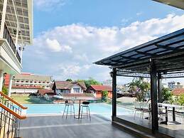 Huern Kan Thong Hotel