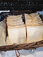 Huern Kan Thong Hotel