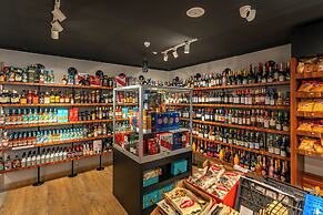 Thalassa Seychelles Hotel Apartments