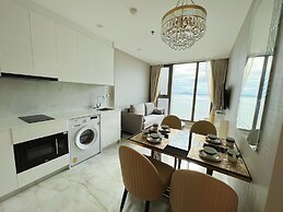 Copacabana Jomtien Beach Condo