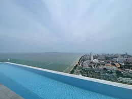 Copacabana Jomtien Beach Condo