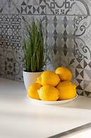 Kopcińskiego Apartment Warsaw by Renters