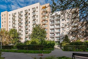 Kopcińskiego Apartment Warsaw by Renters