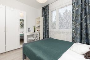 Kopcińskiego Apartment Warsaw by Renters