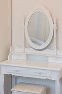 Kopcińskiego Apartment Warsaw by Renters