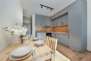 1 Bedroom Apartment Wrocław by Renters