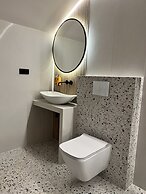 Luxury Leo Apartment Spa & Garden