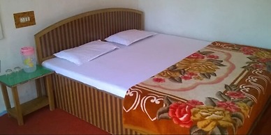 Goroomgo Fiza Guest House Pahalgam