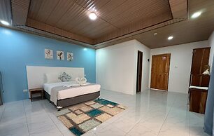 Lanas Beach Resort - Carabao Island