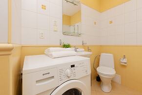 Sunny Studio Lwowska by Renters