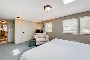 Maggie Valley Home ~ 5 Mi to Cataloochee Ski Area!