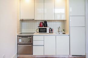 Liiiving - Urban Retreat Apartment