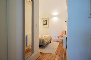 Liiiving - Urban Retreat Apartment