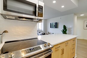 Luxury Apt with Rooftop Pentagon City