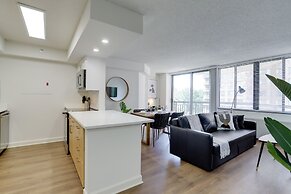 Luxury Apt with Rooftop Pentagon City