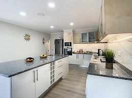 Solarium Villa by Atlantic Holiday