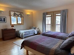 The Stemwinder Lodge by Simply Kimberley