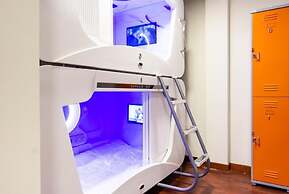 Capsule Hostel