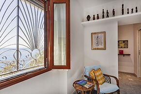 Yellow Suite sul Lungomare di Recco