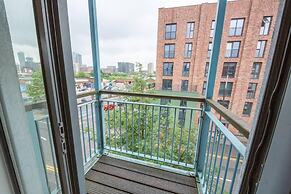 Beautiful 1-bed Apartment in Salford
