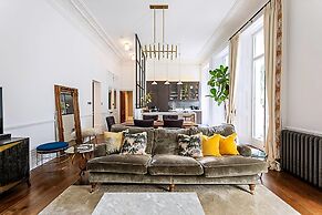 Notting Hill Charm: Central 2-bed Gem
