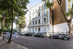 Notting Hill Charm: Central 2-bed Gem