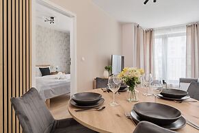 Modern Apartment in Wroclaw by Renters