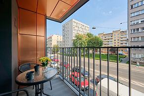 Modern Apartment in Wroclaw by Renters