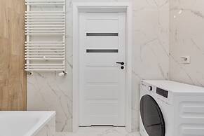 Modern Apartment in Wroclaw by Renters