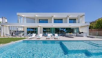 Victoria Green in Vilamoura