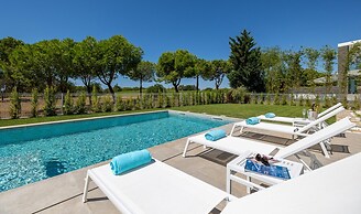 Victoria Green in Vilamoura