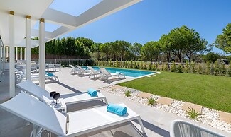 Victoria Green in Vilamoura
