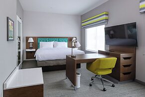 Hampton Inn & Suites Bakersfield Central