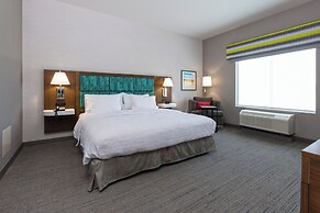 Hampton Inn & Suites Bakersfield Central