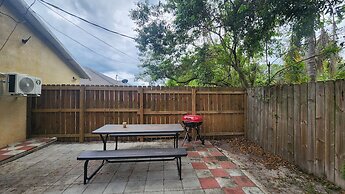 Duplex Back Apartment