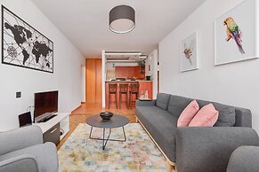Cozy Zielińskiego Apartment by Renters