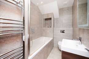 The Wandsworth Haven - Bright 2bdr Flat