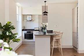 The Wandsworth Haven - Bright 2bdr Flat