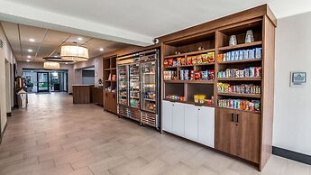 Staybridge Suites Dallas Market Ctr Love Field by IHG